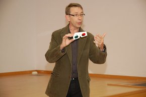 Una projecció en 3D al Centre Cultural permet conèixer l'evolució biològica del planeta Terra