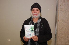 El Centre Cultural acull la presentació del llibre Dios y Maya Ilusión de Yyasa Ishaya