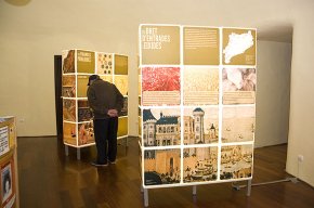 La Torre del Port acull una exposició itinerant sobre la Generalitat de Catalunya