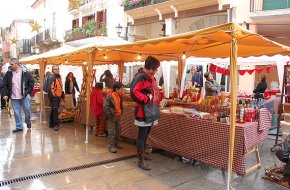 Balanç positiu dels Mercats de Nadal de la vila i el port tot i la pluja d'alguns dies