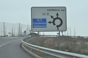 Els veïns de Vilafortuny reclamen que els senyals de l'A7 portin el nom del seu barri juntament amb el de Cambrils Est