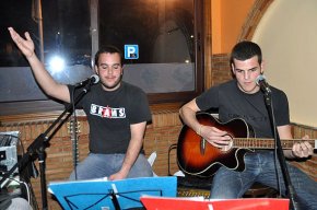 El grup cambrilenc "Els Tres" oferirà el seu segon concert en acústic a Cambrils