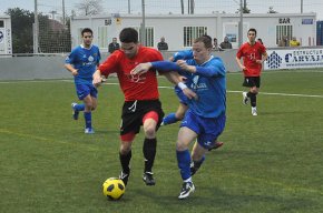 Victòria del FC Cambrils que escala fins a la cinquena posició i empats del Cambrils Unió i el Marina en camp contrari