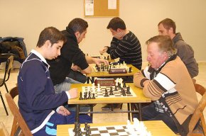 Mala jornada dels equips cambrilencs d'escacs en la tercera ronda del campionat de Catalunya per equips 
