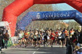 Més de 2.000 atletes participen en la segona Mitja Marató de Cambrils