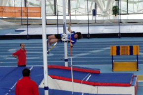 Els atletes Maria Julve, Pau Samaniego i Joan Mercé aconsegueixen arribar a la final del Campionat de Catalunya Infantil