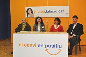 CiU presenta tres nous candidats de la seva llista electoral; Lluís Abella, Lluïsa Rom i Antonio Laguna