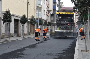 La renovació del paviment d'una desena de carrers ha costat 144.000 euros 