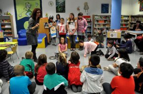 La Biblioteca Municipal celebra el Dia Internacional del llibre infantil i juvenil amb la lectura d'un manifest