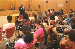 Un grup d'alumnes francesos viatgen fins a Cambrils en un programa d'intercanvi amb l'institut Ramon Berenguer IV