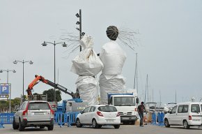 CiU, PP, la PLIC i SI denuncien davant la Junta Electoral de Zona l'acte d'inauguració de l'escultura del port que s'ha de fer avui