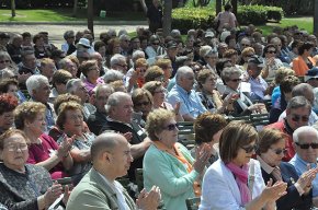 Mig miler de persones es reuneixen a Cambrils en la XXIV Trobada de la Gent Gran del Baix Camp