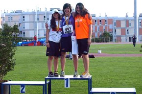 L'atleta cambrilenca Sílvia Gutiérrez queda campiona de Catalunya de proves combinades en categoria júnior