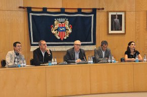 Emotiu ple de final de mandat amb el comiat de nou regidors 