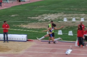 L'atleta cambrilenca Elisa Laguna aconsegueix el bronze en salt de llargada al campionat de Catalunya promesa