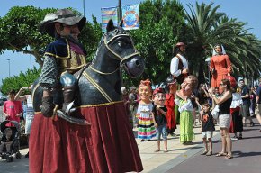 El port es vesteix de festa per celebrar la diada de Sant Pere