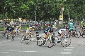 El circuit urbà del Nou Cambrils acull una prova ciclista de la Copa Catalana de Carretera