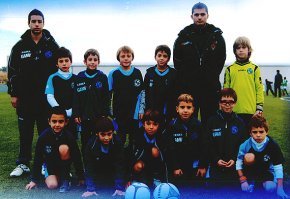 L'equip benjamí B del Cambrils Unió es proclama campió de lliga del grup 13 de segona divisió