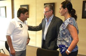 Cambrils i Salou comencen a posar el fil a l'agulla de cara a la futura col·laboració en serveis a les platges, l'any vinent