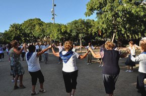 Més de 300 sardanistes vinguts d'arreu de Catalunya es donen cita en el 31è Aplec de Sardanes de Cambrils