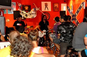 No Apto tancarà la seva gira amb un concert a la sala Zero de Tarragona aquest dissabte