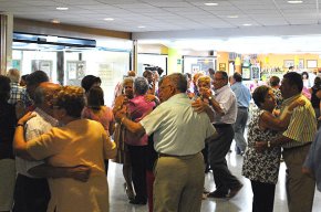 El Casal Municipal de la Gent estrena el nou curs d'activitats 2011-2012 amb una festa