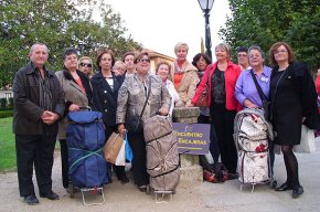 Un grup de l'Escola de Puntaires de Cambrils viatja fins a Galícia per participar en el I Encuentro Internacional de Encajeras Ciudad de Tui