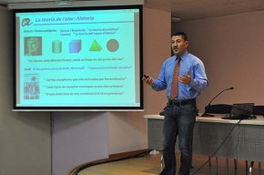 Els perfums i els aromes protagonitzen la primera conferència de la Setmana de la Ciència
