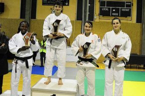 La judoka cambrilenca Carla García obté la medalla de bronze en el Torneig Internacional Ciutat de l'Hospitalet