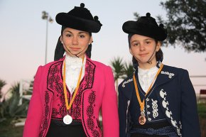 Anna Franch i Júlia Franch aconsegueixen pujar al podi de la final del campionat de Catalunya d'Alta Escola