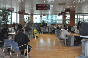 L'Ajuntament suprimeix l'Oficina Municipal d'Informació al Consumidor (OMIC)