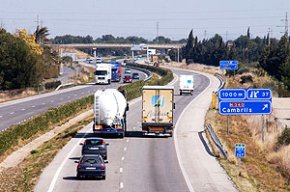 La ministra de Foment diu que no es farà gratuït el peatge de Cambrils mentre durin les obres de la variant de l'N-340