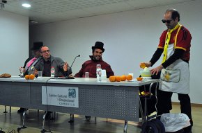 Àngel Vallverdú parla sobre els "geps",  les batalles amb taronges que es feien a Cambrils en motiu del Carnaval