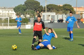 Derrota a casa del FC Cambrils i empats del United, Marina i Vilafortuny
