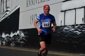 El cambrilenc Jordi Moretó participa en la cursa de 10 milles, a Irlanda, en record de l'enfonsament del Titanic