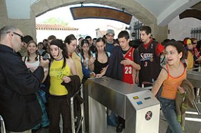 Port Aventura obre les portes de la dotzena temporada amb el Beach Club com a principal novetat
