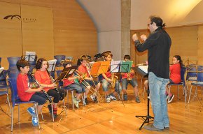 Els tres grups de vent de l'Escola de Música actuen a la Cripta de l'Ermita en el concert de final de curs