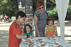 Cambrils, la mar de tapes promociona les peque-tapes al parc del Pescador