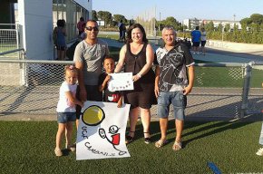 El Cambrils Unió CF fa l'entrega dels premis dels sortejos que ha organitzat aquesta temporada