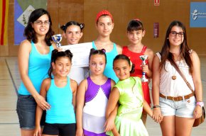 Els patinadors del CP Cambrils aconsegueixen set podis en el segon Trofeu d'iniciació de patinatge artístic