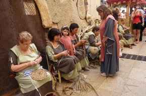 El 17è Mercat Medieval de lHospitalet de l'Infant aplegarà una vuitantena de parades