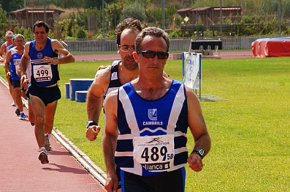 Pere Ferrando es penja la medalla d'argent al campionat de Catalunya de pentatló màster