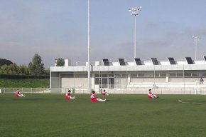Molta expectació en l'estrena de l'equip juvenil de l'Oleastrum a casa