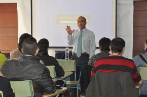 L'Escola d'Hoteleria i Turisme i la Fundació Escola Emprenedors signen un conveni de col·laboració per reforçar l'esperit emprenedor de l'alumnat