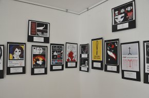 El centre cívic de Nou Cambrils acull l'exposició de cartells "Digues la teva en contra de la violència masclista"