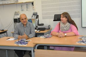 Chantal Soenen presenta el seu primer llibre "Sally, and the wheel of the year", un conte que barreja fantasia i realitat