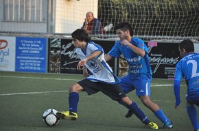 El derbi local entre el Cambrils United i el Marina acaba amb empat