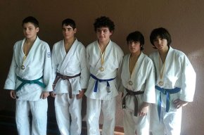 L'equip infantil del Club Escola de Judo Dojo Cambrils es proclama campió de Catalunya