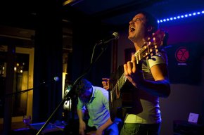 La música en directe, la màgia i l'espectacle omplen un nou cap de setmana del programa A Cambrils, Petits Luxes