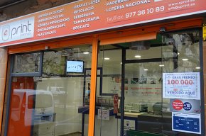 L'administració de loteria de l'Eixample reparteix un premi de 100.000 euros a un únic encertant del joc Joker de la Primitiva